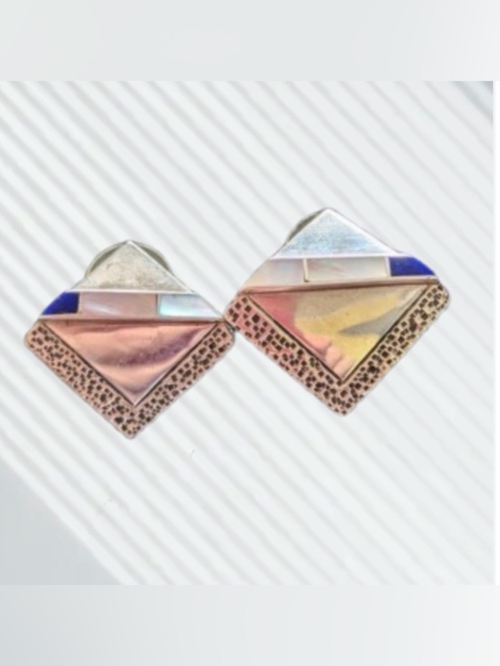 Vintage Native American Mother of Pearl and Lapis Earrings - Picture 3 of 16